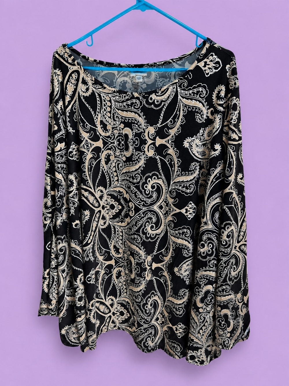 Avenue Black Long-Sleeve Top with Cream Paisley Print